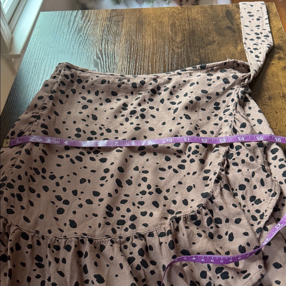 Abercrombie & Fitch Black & Brown Spotted Mini Wrap Skirt Size M - Picture 14 of 14